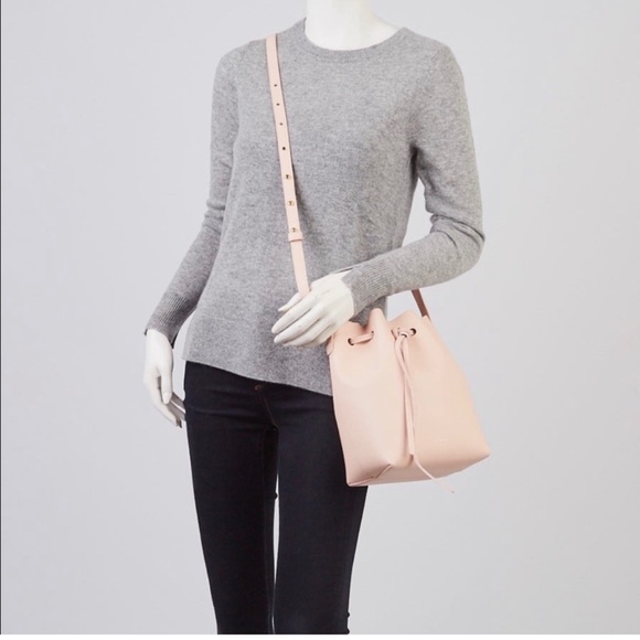 (R) MANSUR GAVRIEL: pale pink bucket bag (medium) - Picture 6 of 15